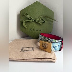 GUCCI GG Supreme Blooms Tiger Belt Size 34
